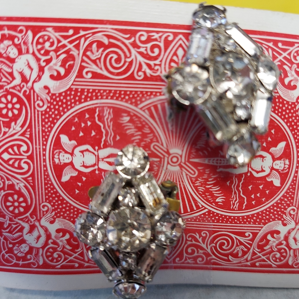 Art deco vintage rhinestone earrings